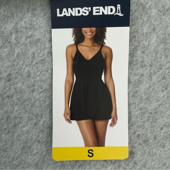 Lands' End Womens Swim Dress Swimsuit Black Size Small UPF 50  V Neck Adjustable - Picture 11 of 14